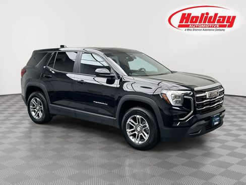 Certified 2025 GMC Terrain Elevation AWD/4WD image 1