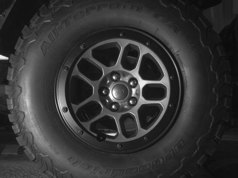 Used 2023 Jeep Wrangler Unlimited Rubicon 392 AWD/4WD image 19