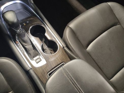 Used 2024 Chevrolet Malibu LT image 26