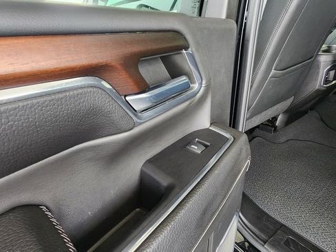 Used 2024 GMC Sierra 2500 Denali AWD/4WD image 18