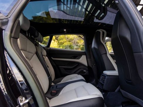 Certified 2022 Porsche Taycan 4 Cross Turismo image 90