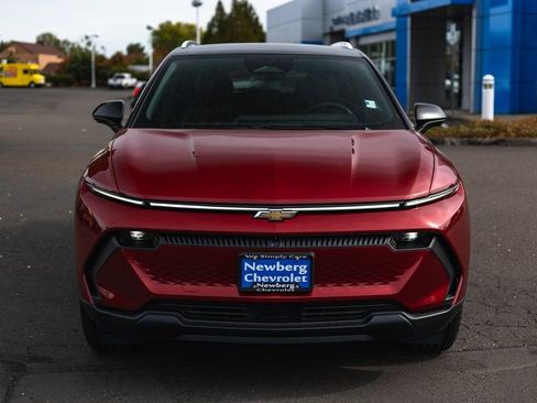New 2026 Chevrolet Equinox EV LT image 24