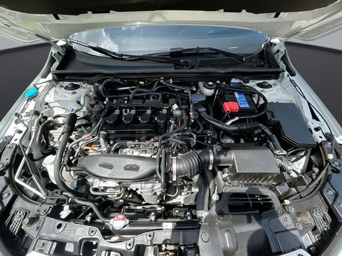Used 2022 Honda Civic Touring image 34