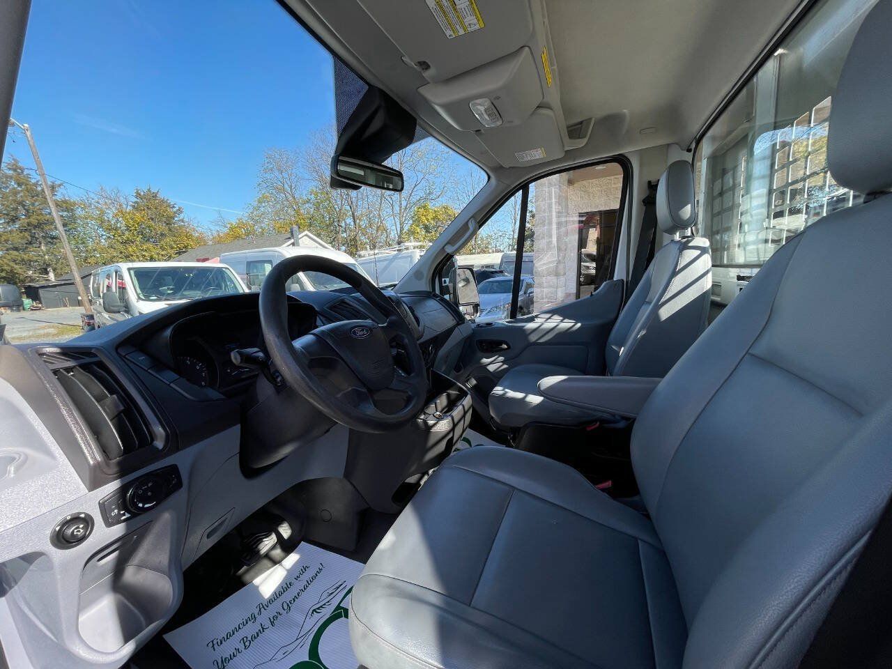 Used 2018 Ford Transit 250 138 RWD image 8