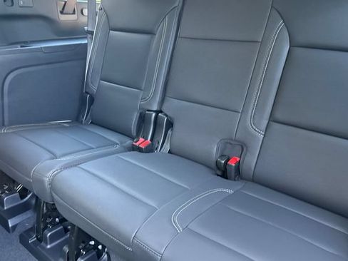New 2026 GMC Yukon XL Elevation w/ Elevation Premium Package AWD/4WD image 18