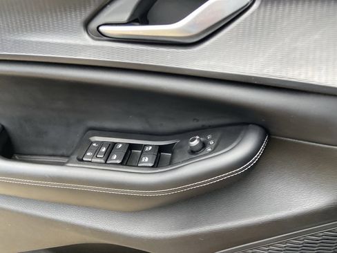 Used 2023 Jeep Grand Cherokee L Laredo image 47