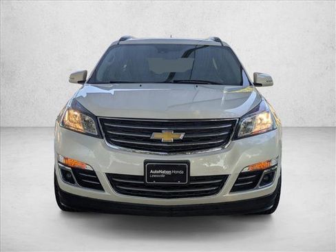 Used 2015 Chevrolet Traverse LTZ image 2
