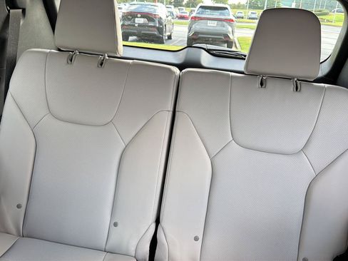 Certified 2026 Lexus TX 350 AWD w/ Technology Package image 13
