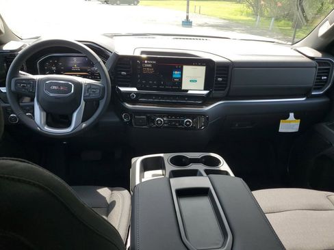 New 2026 GMC Sierra 2500 SLE w/ SLE Value Package; AWD/4WD image 11