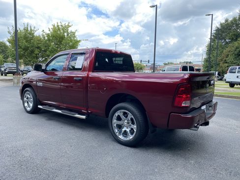 Used 2017 RAM 1500 Express RWD image 7