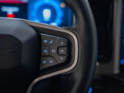 Used 2025 Ford Bronco Outer Banks image 35