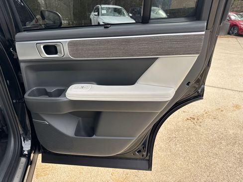 Used 2025 Hyundai Santa Fe Calligraphy image 16