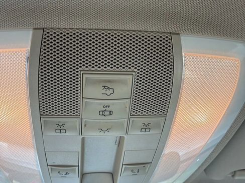 Used 2015 Mercedes-Benz GLK 350 2WD image 36