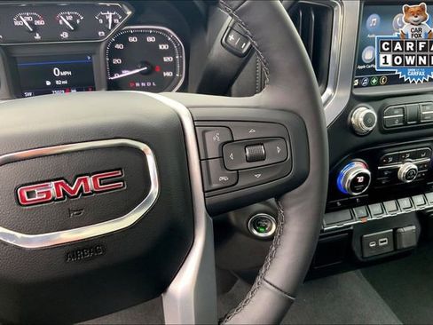 Used 2022 GMC Sierra 1500 SLE image 19