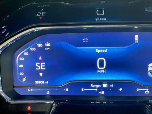 Used 2024 Chevrolet Silverado 2500 High Country w/ Technology Package image 12