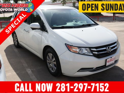 Used 2016 Honda Odyssey SE image 1