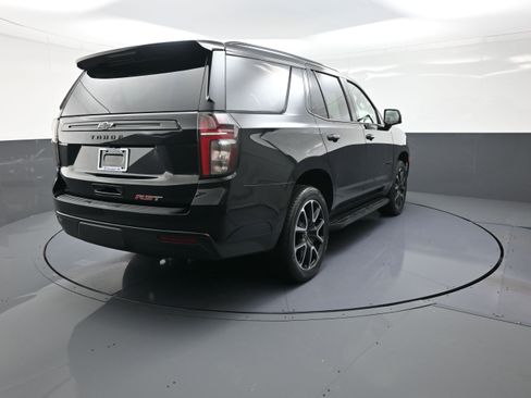 Used 2024 Chevrolet Tahoe RST w/ Luxury Package image 3