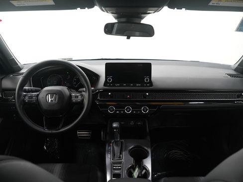 Used 2023 Honda Civic Sport image 13