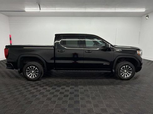 Used 2021 GMC Sierra 1500 AT4 w/ AT4 Premium Package AWD/4WD image 8