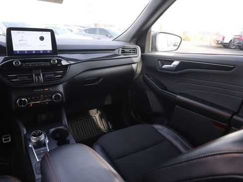 Certified 2024 Ford Escape ST-Line w/ Cold Weather Package image 23