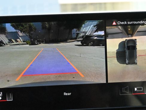 Certified 2024 Audi Q5 2.0T Premium Plus w/ Premium Plus Package image 32