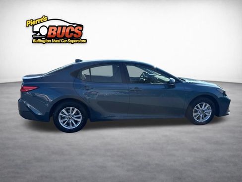 Used 2025 Toyota Camry LE AWD/4WD image 6