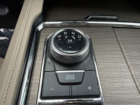 Used 2024 Ford Expedition Limited RWD image 37