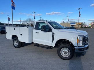 New 2025 Ford F350 XL w/ XL Chrome Package video 2