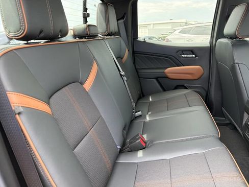 New 2026 GMC Canyon AT4 AWD/4WD image 23