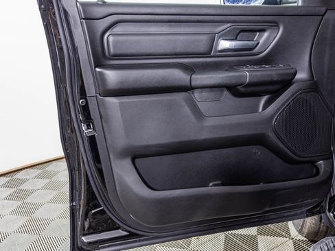 New 2026 RAM 1500 Express AWD/4WD image 32
