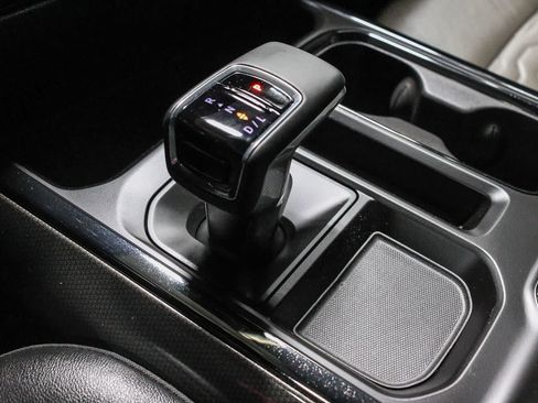 Used 2025 Chevrolet Silverado 1500 ZR2 w/ Technology Package AWD/4WD image 23