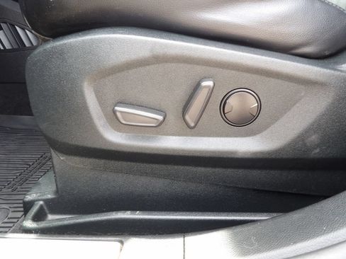 Used 2022 Ford Edge Titanium w/ Cargo Accessory Package AWD/4WD image 21