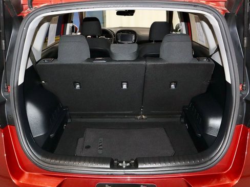 Used 2023 Kia Soul LX w/ LX Technology Package image 15