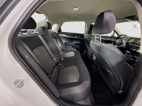 Used 2025 Kia K5 LXS image 27