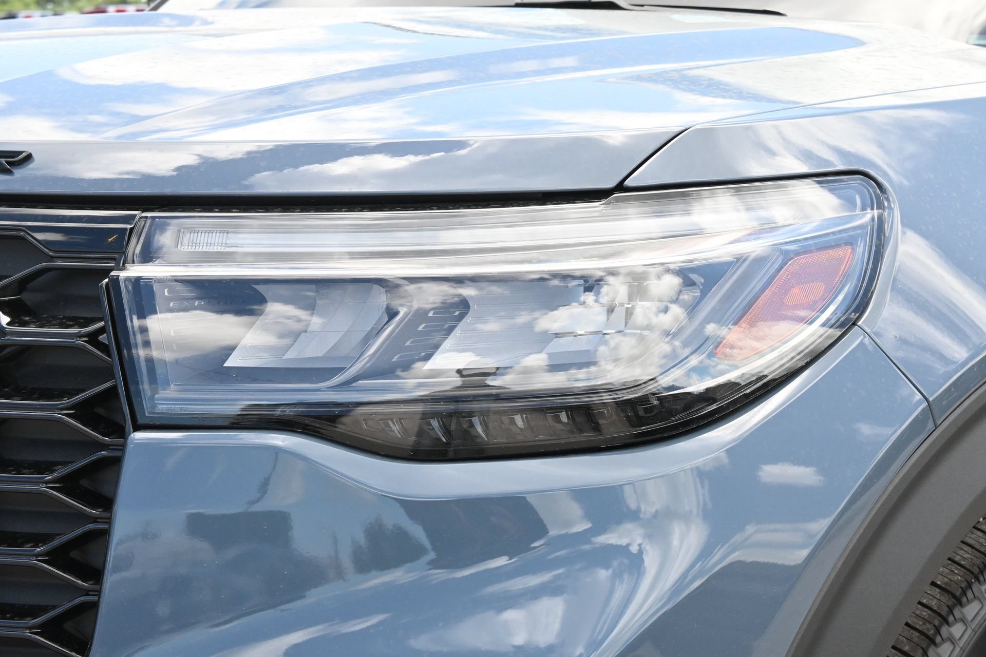 New 2026 Ford Explorer ST-Line w/ Premium Package RWD image 26