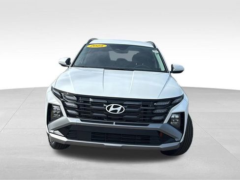 Used 2025 Hyundai Tucson SEL image 2