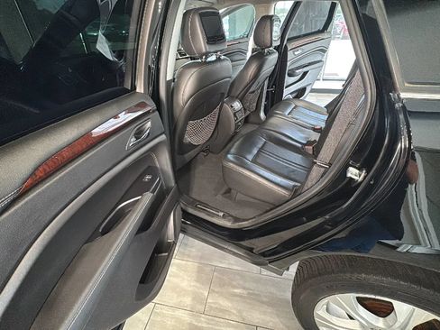 Used 2016 Cadillac SRX Premium FWD image 37