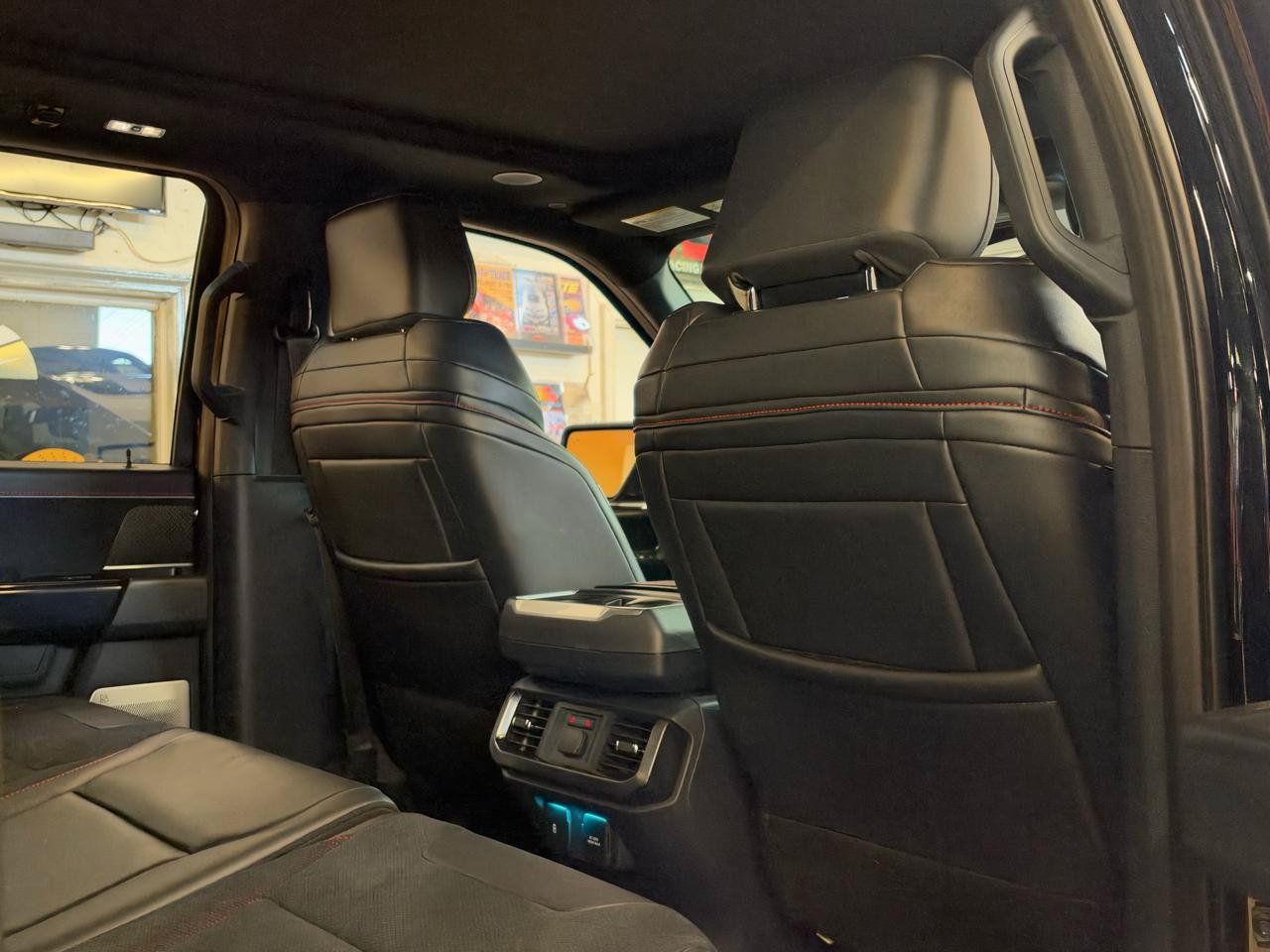 Used 2025 Ford F150 Raptor w/ Equipment Group 803A Raptor R AWD/4WD image 25
