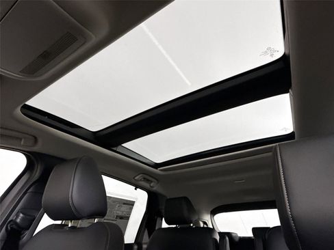 New 2026 MAZDA CX-90 3.3 Turbo w/ Premium Sport Pkg image 15