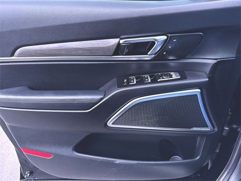 Used 2022 Kia Telluride SX w/ SX Prestige Package image 23