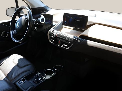 Used 2014 BMW i3 RWD image 17