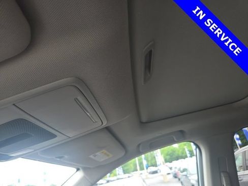 Used 2023 Honda CR-V EX image 8