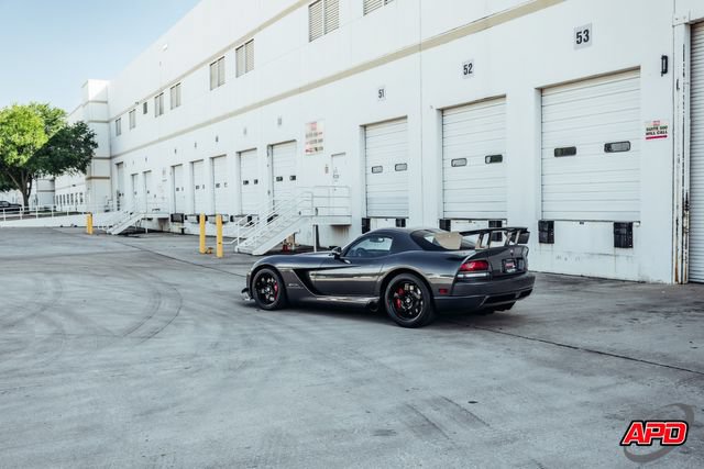 Used 2009 Dodge Viper ACR RWD image 50