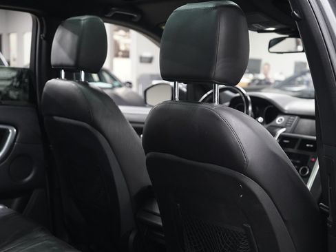 Used 2018 Land Rover Discovery Sport HSE AWD/4WD image 28