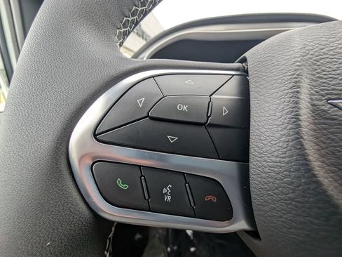 New 2026 Chrysler Pacifica Select image 22