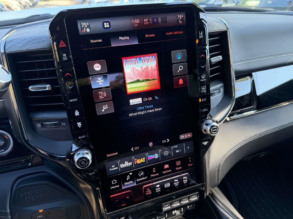 New 2027 RAM 3500 Limited AWD/4WD image 18