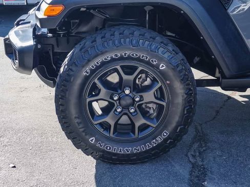 Certified 2021 Jeep Wrangler Unlimited Sport image 9