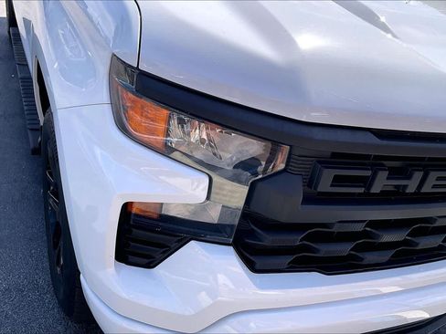 Used 2023 Chevrolet Silverado 1500 Custom RWD image 27