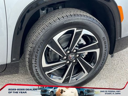 New 2026 Buick Enclave Sport Touring w/ Power Package image 22