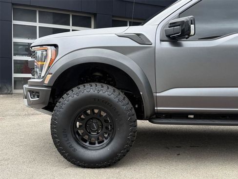 Used 2021 Ford F150 Raptor w/ Raptor 37 Performance Package AWD/4WD image 11